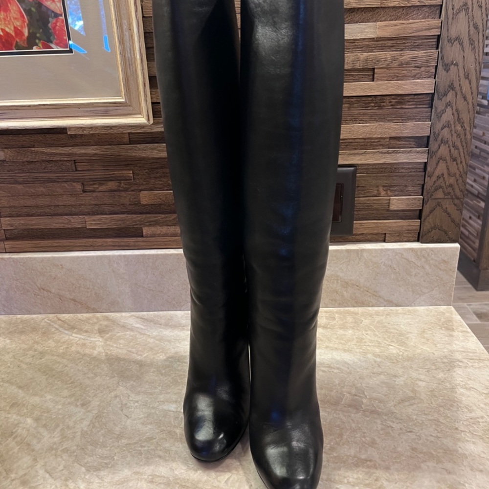 GUCCI Rodano black leather gold studded heel boots - Picture 8 of 14